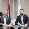 الرؤية الواضحة توقع اتفاقية لإدارة المساحات الإعلانية لشركة جت لنقل الركاب في جسر الملك حسين