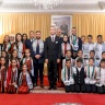 ولي العهد المغربي الأمير مولاي الحسن يستقبل الأطفال المقدسيين بالقصر الملكي بتطوان