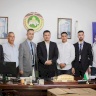 بنك الاسكان يتبرع بأجهزة حاسوب لجامعة القدس المفتوحة في يطا