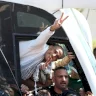 شاهد بالصور الإفراج عن الأسرى الفلسطينيين في سجون الاحتلال