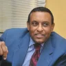 رئيس وزراء السودان كامل إدريس يطالب المنظمات الدولية بالتدخل فوراً 