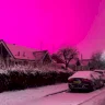 سماء وردية بمدينة بريطانية تثير الرعب بين السكان