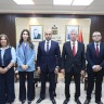 المحافظ حمايل يستقبل وفدا وزاريا ويستعرض احتياجات محافظة أريحا والأغوار