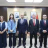 المحافظ حمايل يستقبل وفدا وزاريا ويستعرض احتياجات محافظة أريحا والأغوار