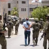 الجيش الإسرائيلي: اعتقال 8 فلسطينيين حاولوا ملاحقة مستوطنين في مخماس