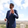 "They held us at gunpoint with American rifles".. Settlers besiege American congressman in the West Bank