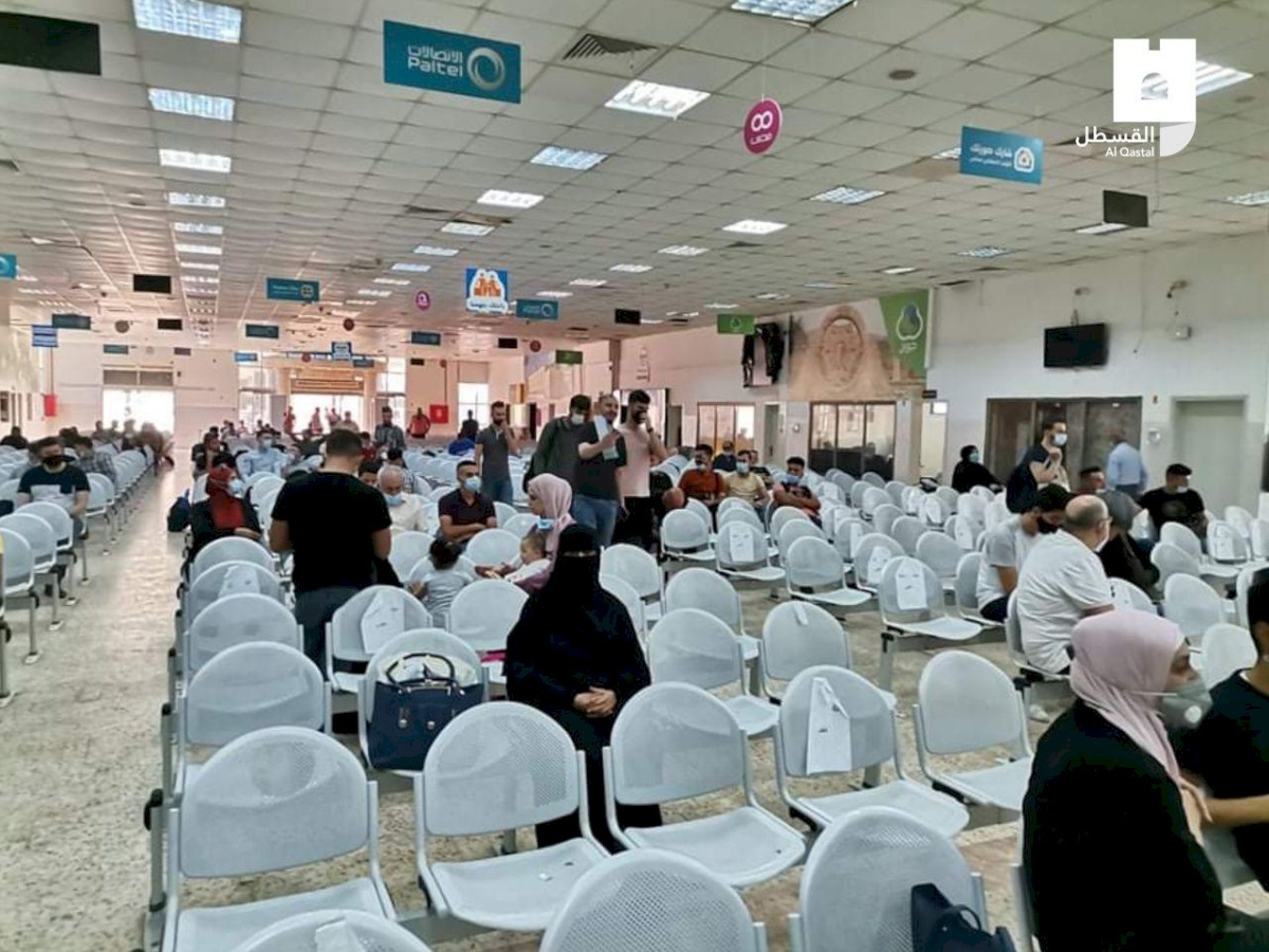 صور فتح معبر الكرامة مع الأردن وهذه تعليمات للمسافرين