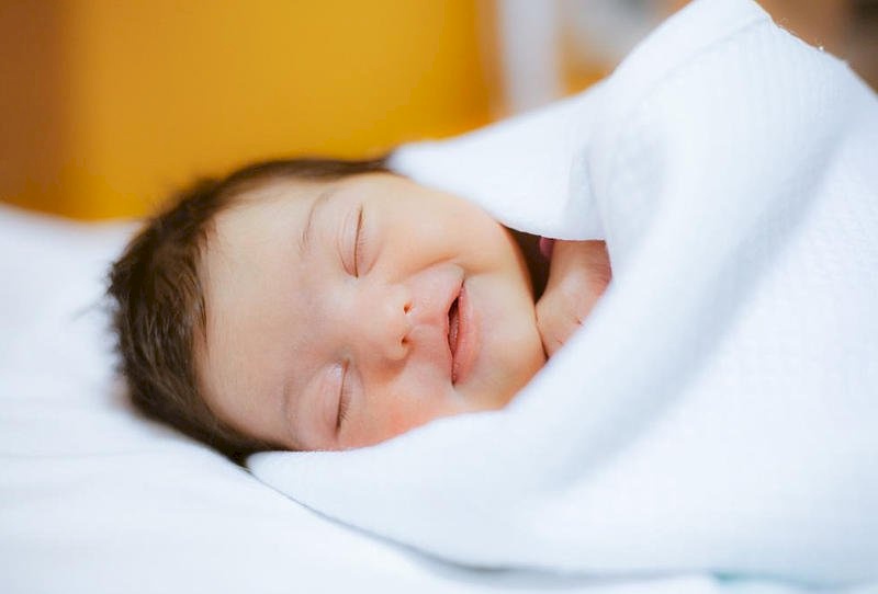 الفرق بين الولادة في الليل أو النهار