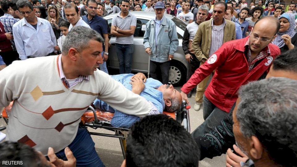 مصر تعلن الحداد على ضحايا التفجيرين الداميين