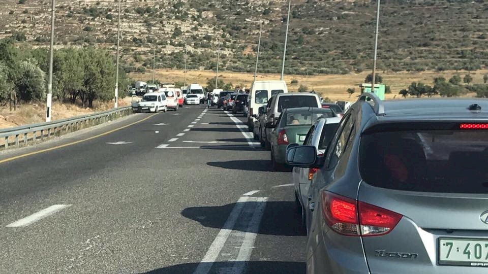 صور/ 11 اصابة في حادثي سير منفصلين 