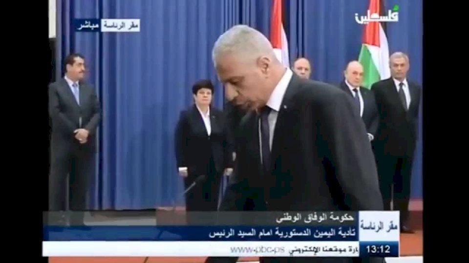 وزير الشؤون الاجتماعية السابق..العيسة يخرج عن صمته ويوضح اسباب الاستقالة 