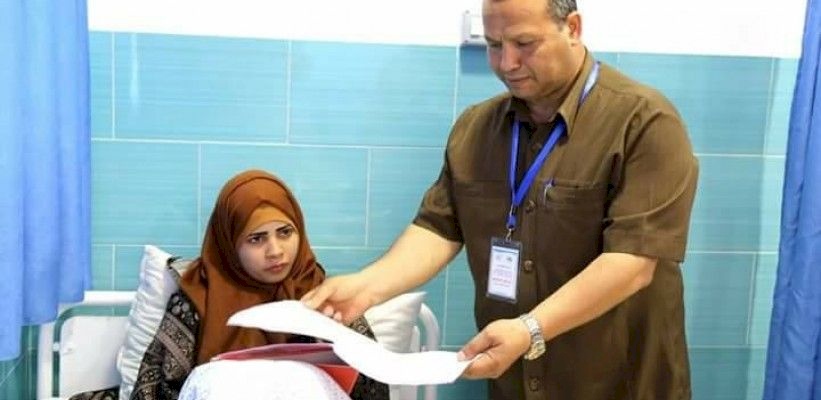 صور..وردة انتصرت على السرطان واجتازت التوجيهي بنجاح