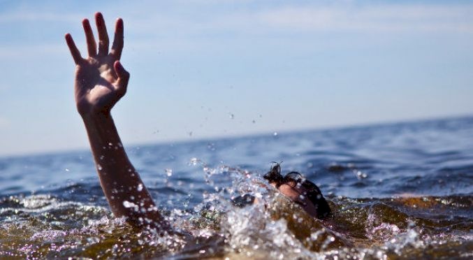 وفاة طفل غرقًا في بركة سباحة بالخليل