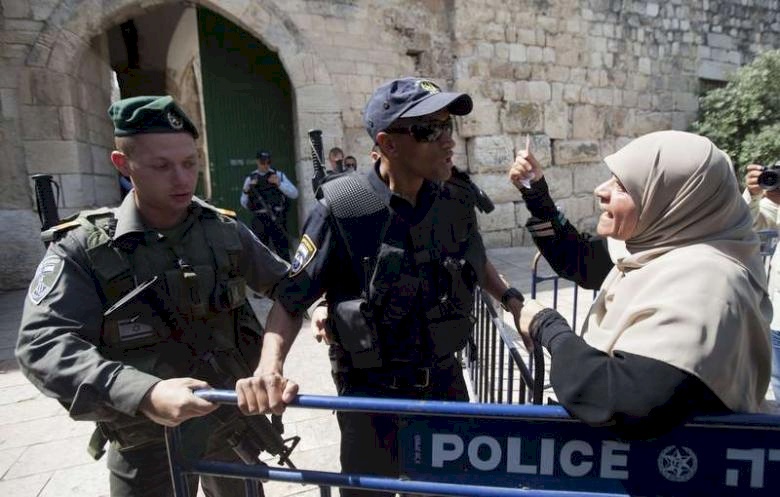 هيومن رايتس: إسرائيل تجرد المقدسيين من إقاماتهم