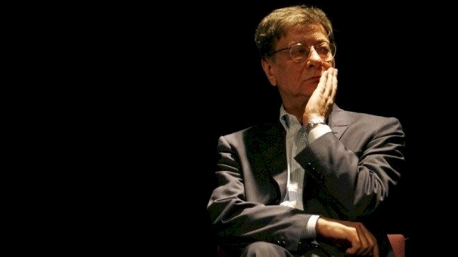 9 سنوات على رحيل الشاعر محمود درويش