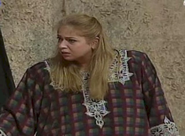 صو| "خيرو" في "احلام أبو الهنا" تعود بالحجاب بعد غياب