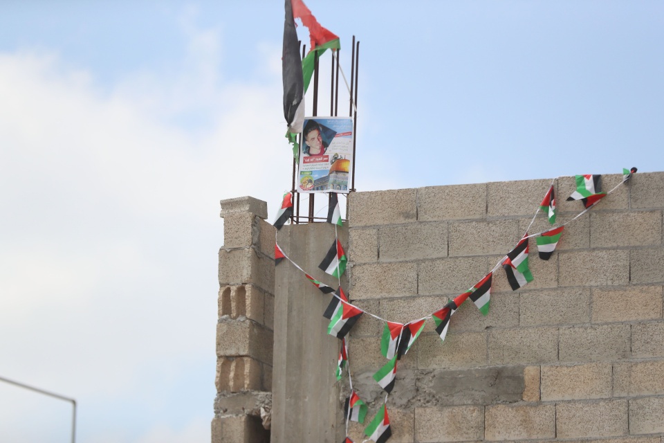 صور| كوبر ..عائلة العبد ستنفض رماد الاحتلال يوما