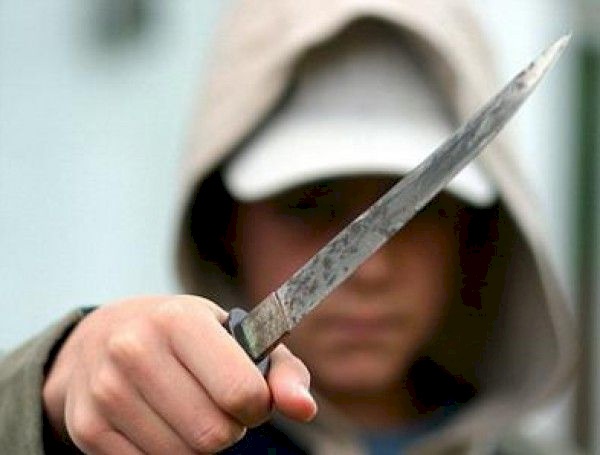 جريمة بشعة جداً.. سلّم نفسه للشرطة وهو يحمل يد وساق ضحيته!