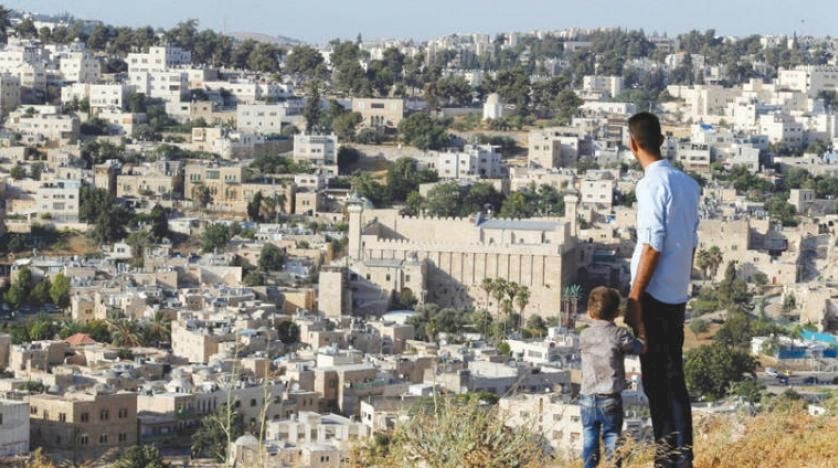  ليبرمان يمنح الحي اليهودي في الخليل صفة مستوطنة إسرائيلية رسمية