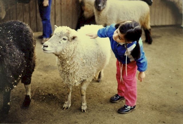 5 أسئلة محرجة يسألها طفلك عن خروف العيد