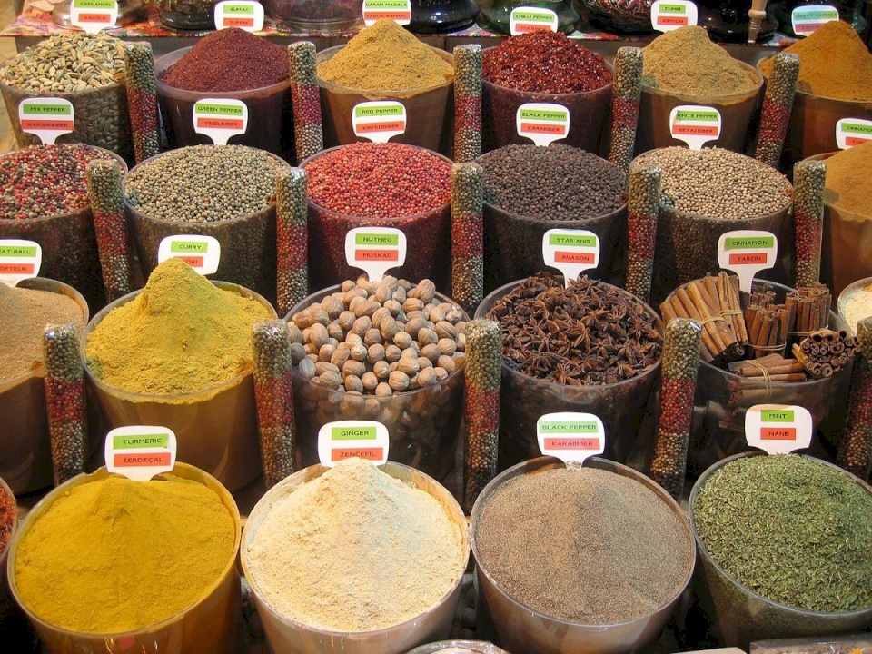 التوابل صيدلية صغيرة تحمى من الأمراض