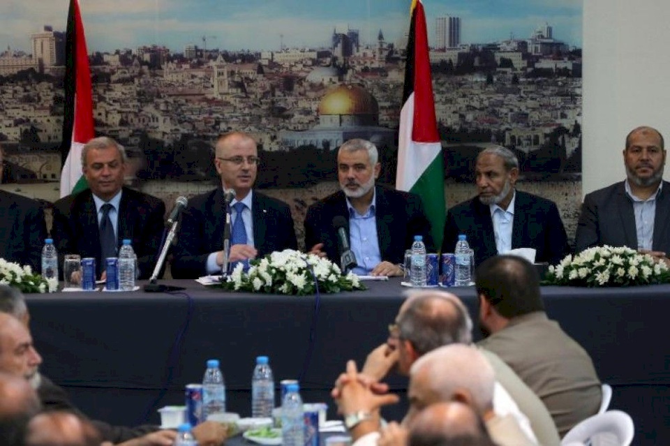 حماس ترحب بقدوم الحكومة لغزة