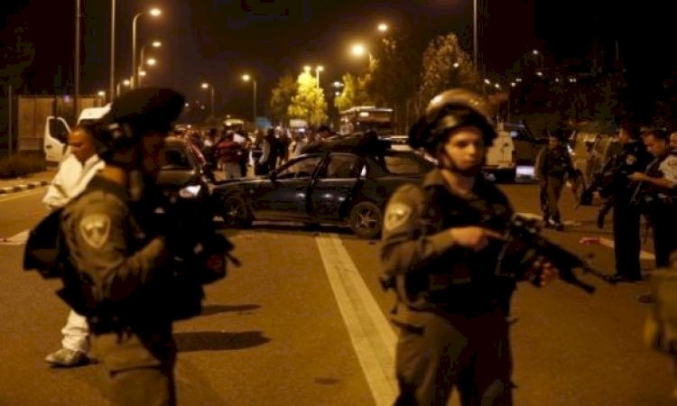 محدث: الاحتلال يغلق عدة طرق جنوب نابلس 