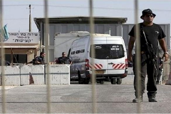 سجين جنائي يهاجم ضابطا و3 حراس في "إيشل"