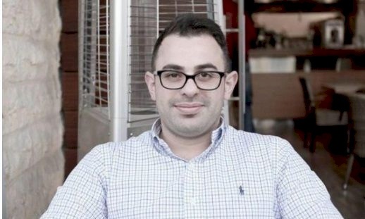 رجل الاعمال النبالي يعود الى رام الله.. وهذا ما حصل