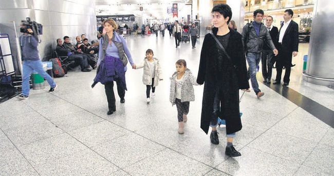 خلاف حاد بين توبا ووالدتها والسبب؟