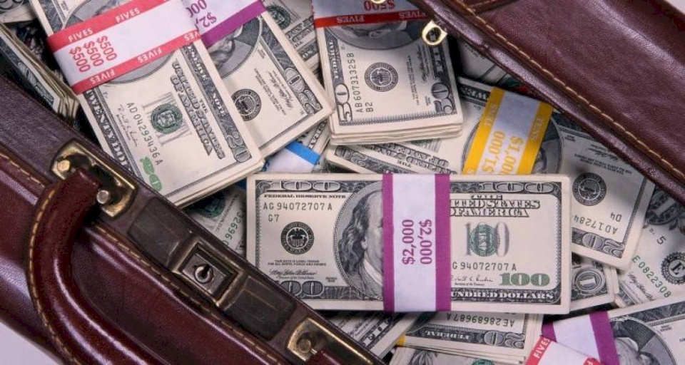 تقدر بملايين الدولارت..احباط عملية تزوير كبيرة من ميزانية السلطة