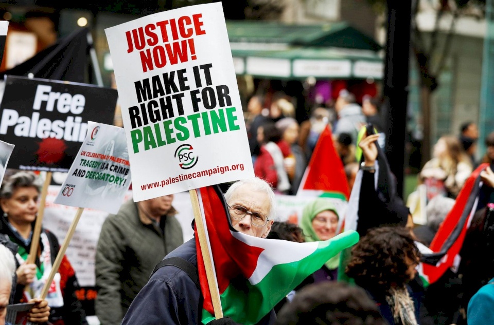 مظاهرة داعمة لفلسطين في لندن 