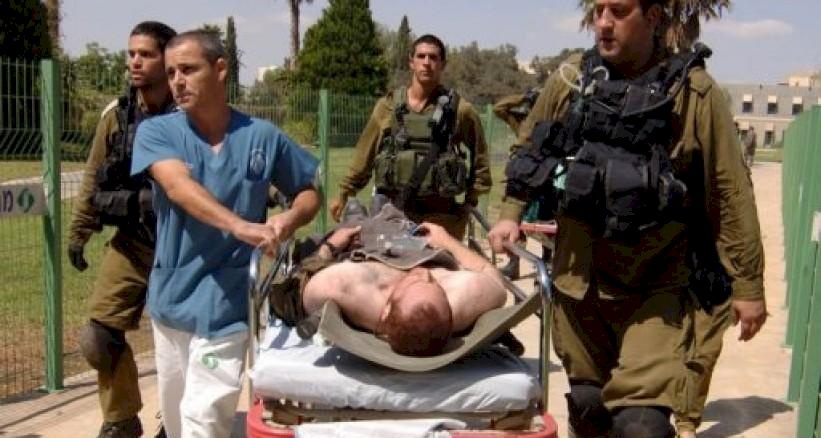 مقتل جندي من جيش الاحتلال واصابة ضابط في حادث طرق