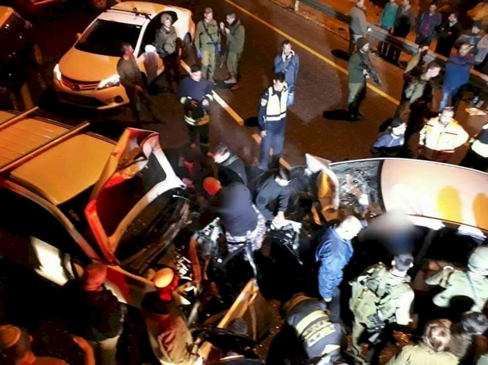 اصابة خطيرة بحادث سير شمال بيت لحم