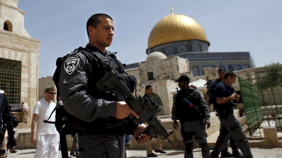 الاحتلال يستنفر قواته بالقدس المحتلة