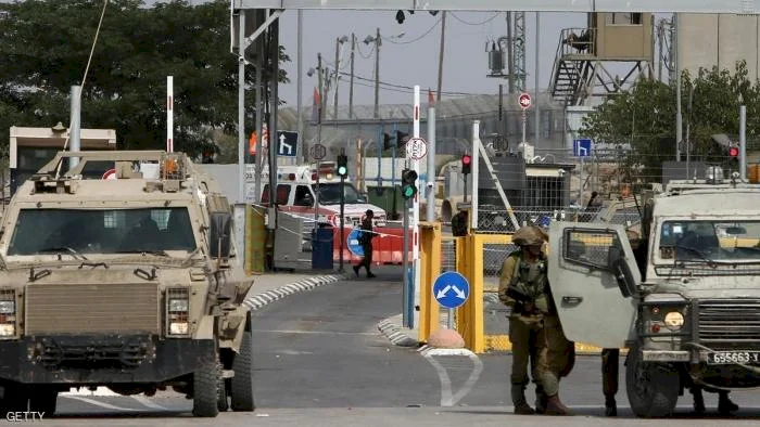 Occupation besieges 70,000 citizens by continuing its aggression on towns and villages northwest of Jerusalem
