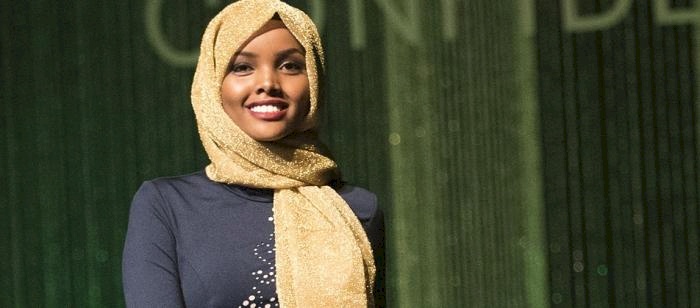 أول فتاة محجبة تشارك في مسابقة جمال