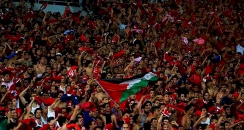 جماهير الأهلي تهتف لفلسطين