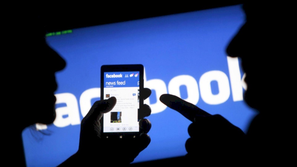 مستخدمو "فيسبوك" و"إنستغرام" قد يحصلون على ميزة طال انتظارها