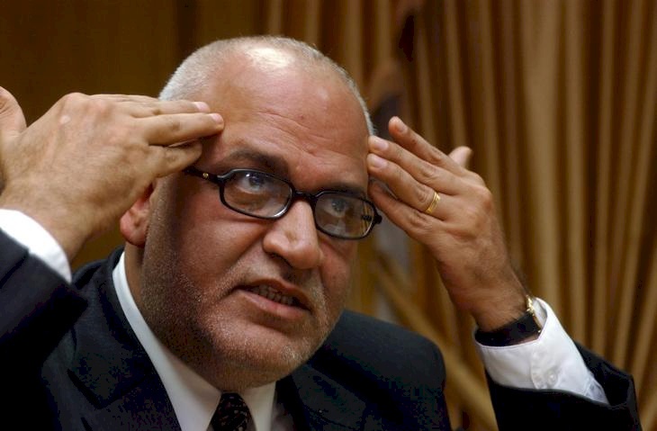 عريقات: ما يتم طرحه لاغٍ 