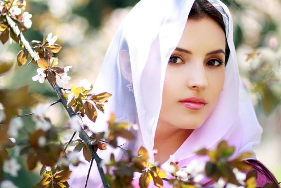 مشاكل المرأة العصرية 