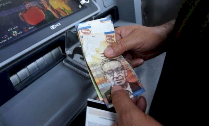 المالية تعلن موعد الرواتب