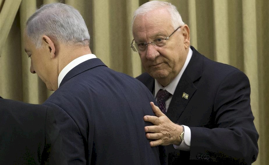 ريفلين: على نتنياهو ترك منصبه 