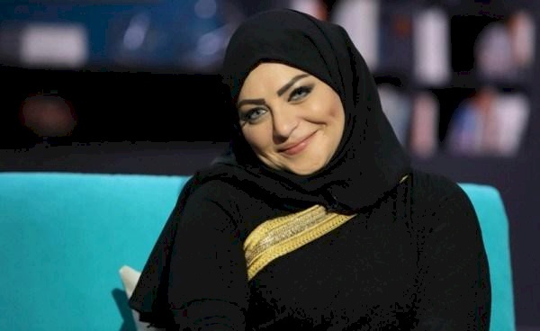 ميار الببلاوي تتجرأ وتنشر صورة لها في غرفة النوم !