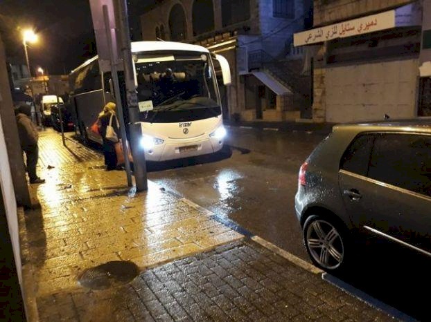 55 عائلة مقدسية تزور أبناءها الأسرى في "ريمون وجلبوع"