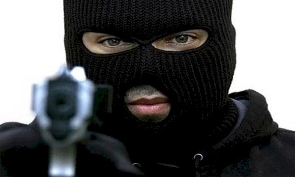 رام الله: قوة خاصة تطلق النار على مركبة