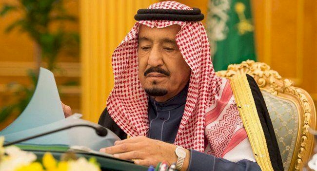 الملك سلمان يحصل على هدية عمرها 64 عاماً