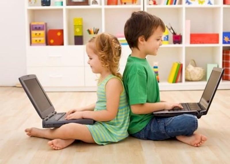الأطفال هدف جديد وسهل لمجرمي الإنترنت