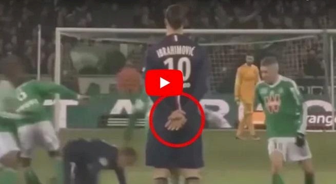 فيديو/ ماذا يفعل إبراهيموفيتش في الملعب !