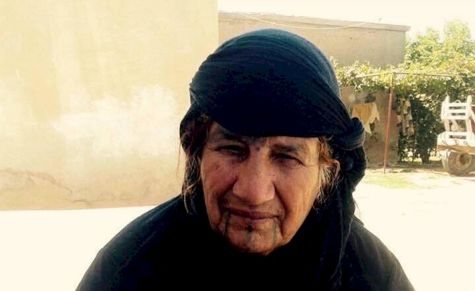 الموت يفجع فناناً سورياً بوالدته